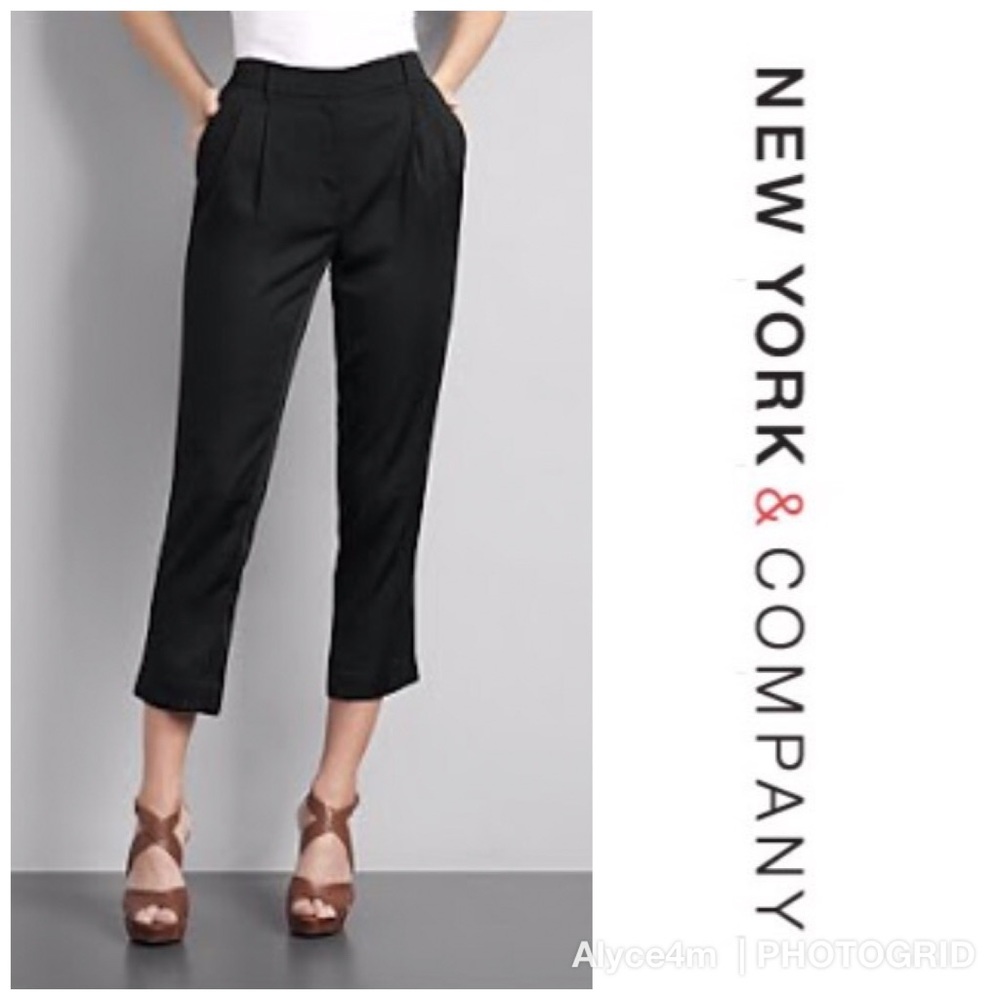 🌸 NY & Co Pleated Ankle Pant 🌸